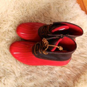 Red Sperry Saltwater Duck Boots